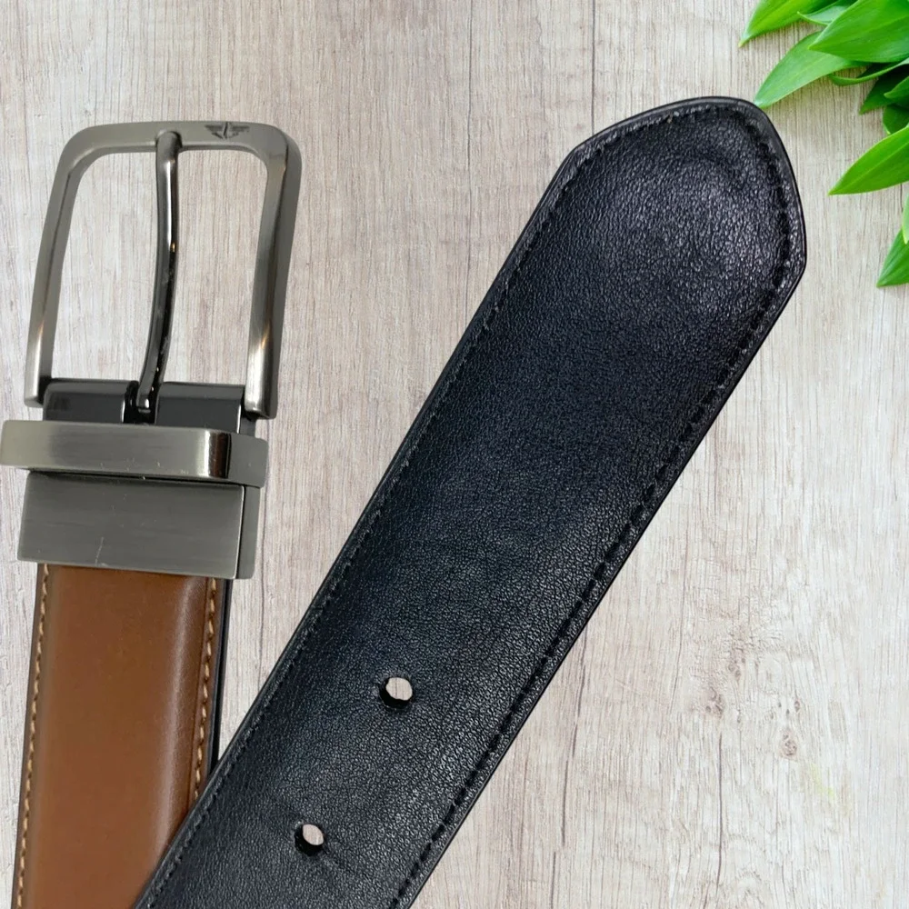 Dockers Brown and Black Reversible Dress Belt Men's Sz 38 Vegan Leather Nickel